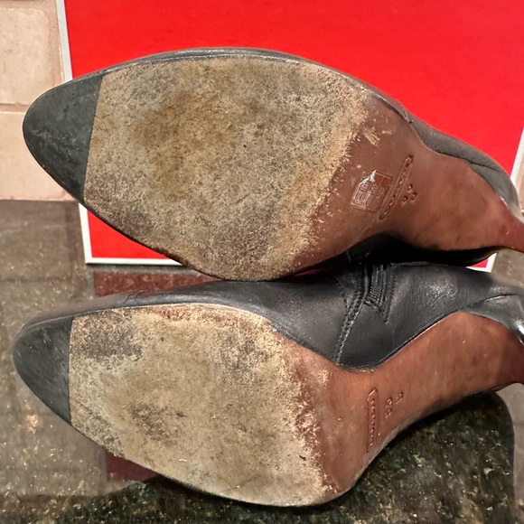 Coach Ursa ankle leather bootie stiletto heel size 8.5 - Picture 7 of 11